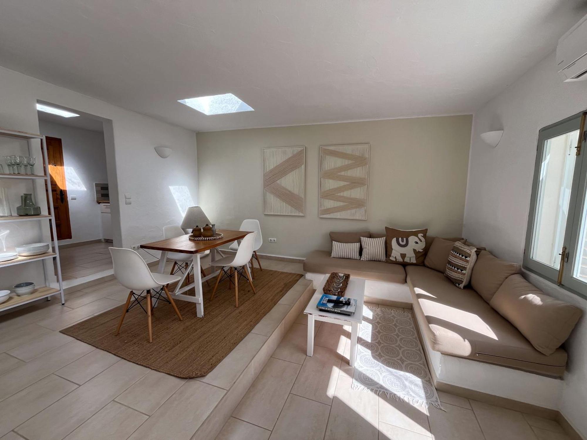 Boutique Hotel Casa Caracol - Apartments In Strandnaehe, Salzwasserpool, Fotovoltaik, Adults Only Sant Josep de sa Talaia Luaran gambar
